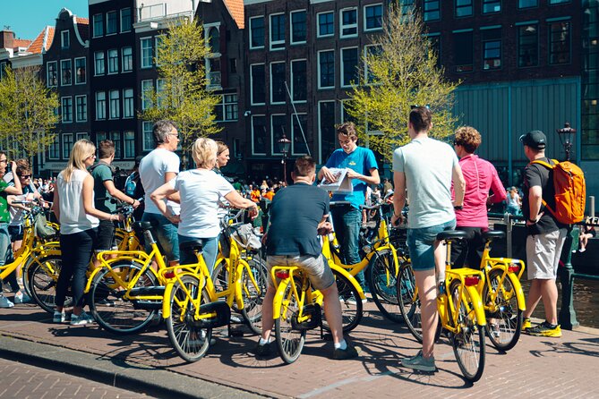 The Original Bike Tour of Amsterdam Highlights and Hidden Streets - A 30-minute pause in Vondelpark