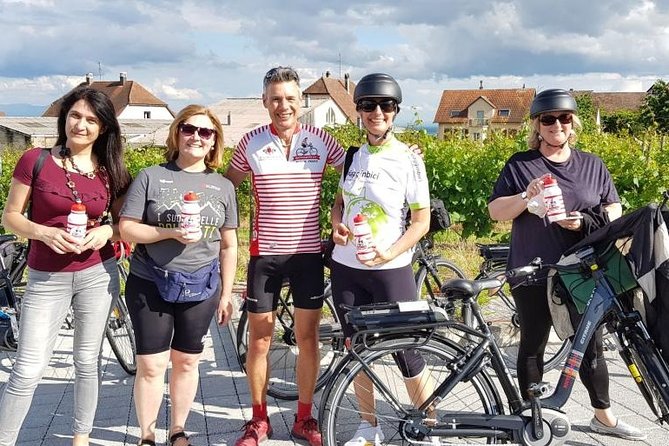 Through Alsace Vineyards and Wine Villages Private Bike Tour - The wine tasting in Vœgtlinshoffen