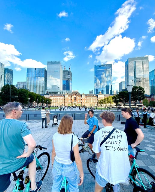 Tokyo: 3-Hour Bike or E-Bike City Highlights Tour - Akasaka Palace and the Olympic-era city