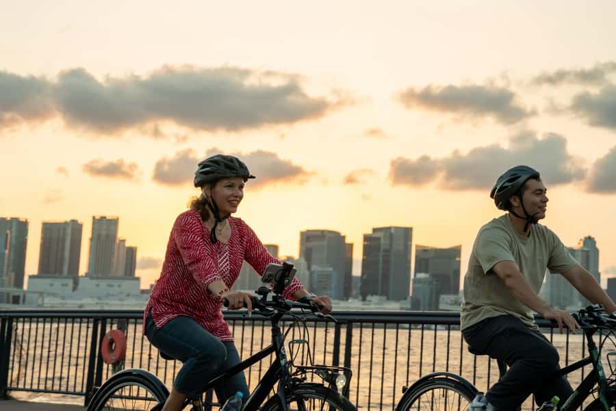 Tokyo Bay Area: Sunset Night View 3h E-bike Guided Bike Tour - Why this three-hour ride works in Tokyo