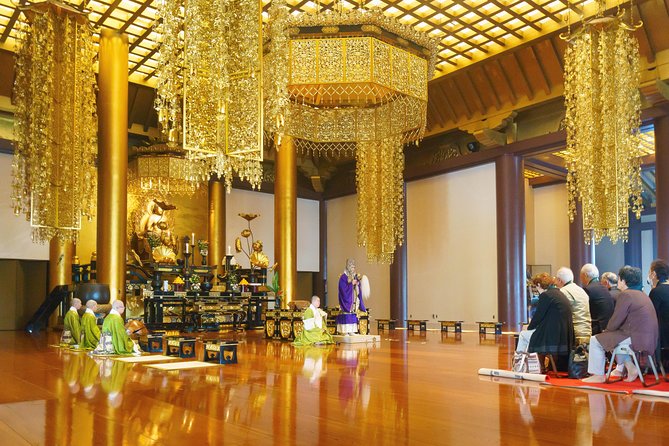 Tokyo Guided Small-Group Biking Tour - Omotesando, Roppongi Hills, and an old-feeling cemetery