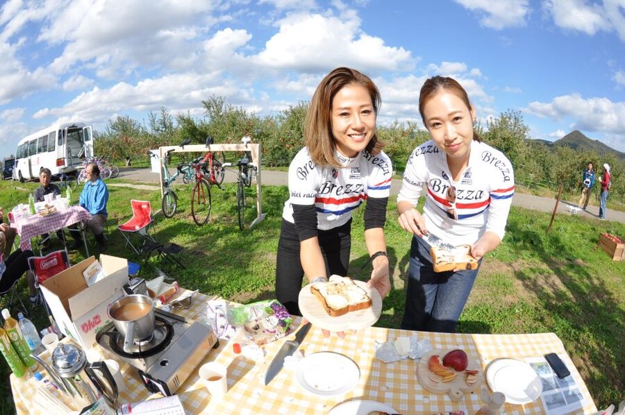 Tokyo: Private Cycling Tour with cute E-bike - Why a bicycle gives you a better look at Tokyo