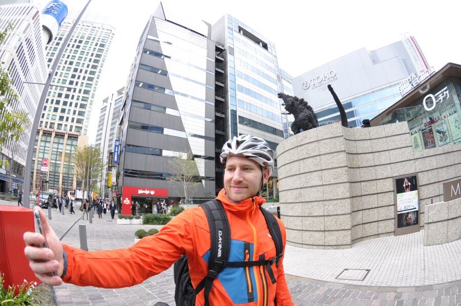 Tokyo: Private Cycling Tour with cute E-bike - Tsukiji and Tokyo’s food culture