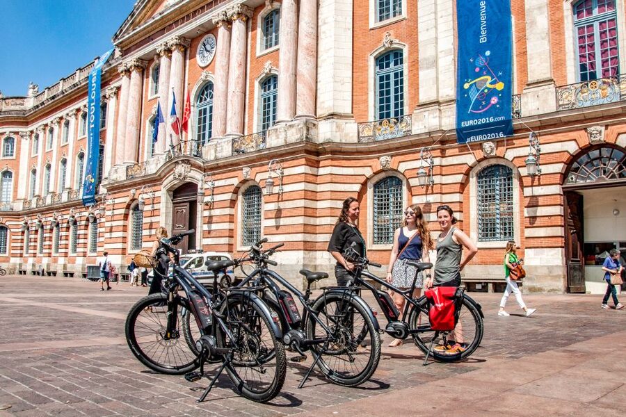 Toulouse E-Bike Tour - Riding Beside the Garonne and Canal Banks