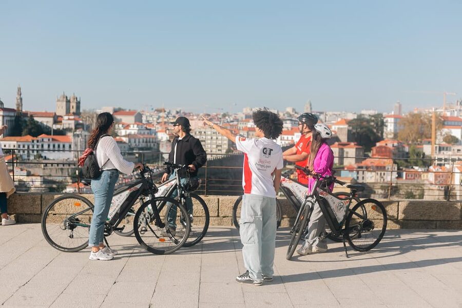 Tour Porto: Adventure in Electric Bike Tour - Why an e-bike makes sense in Porto