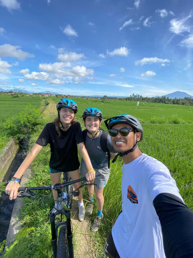 Ubud : PRIVATE Bike Tour inside Rice Field Ubud Countryside - Starting at Dewa’s house in Mas, Ubud
