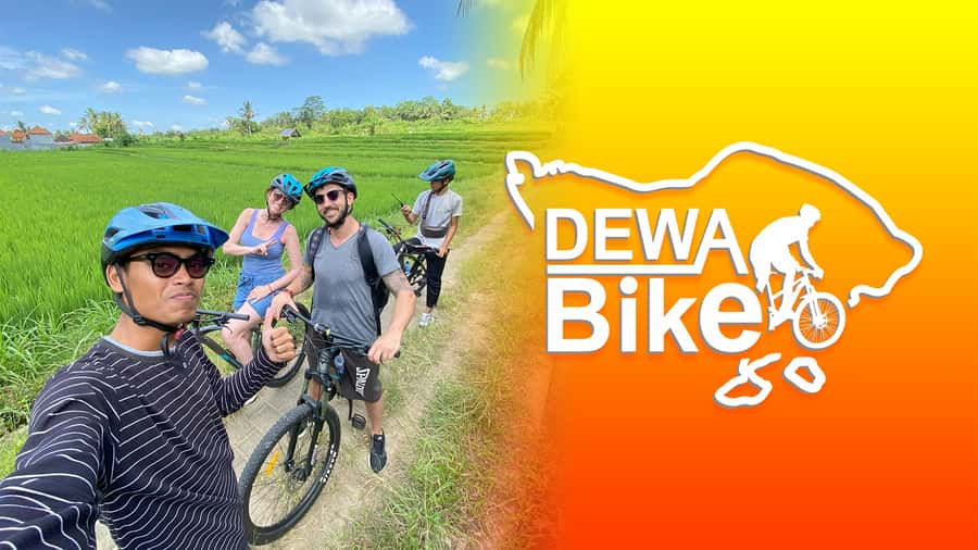 Ubud : PRIVATE Bike Tour inside Rice Field Ubud Countryside - A local school offers more than a quick photo stop