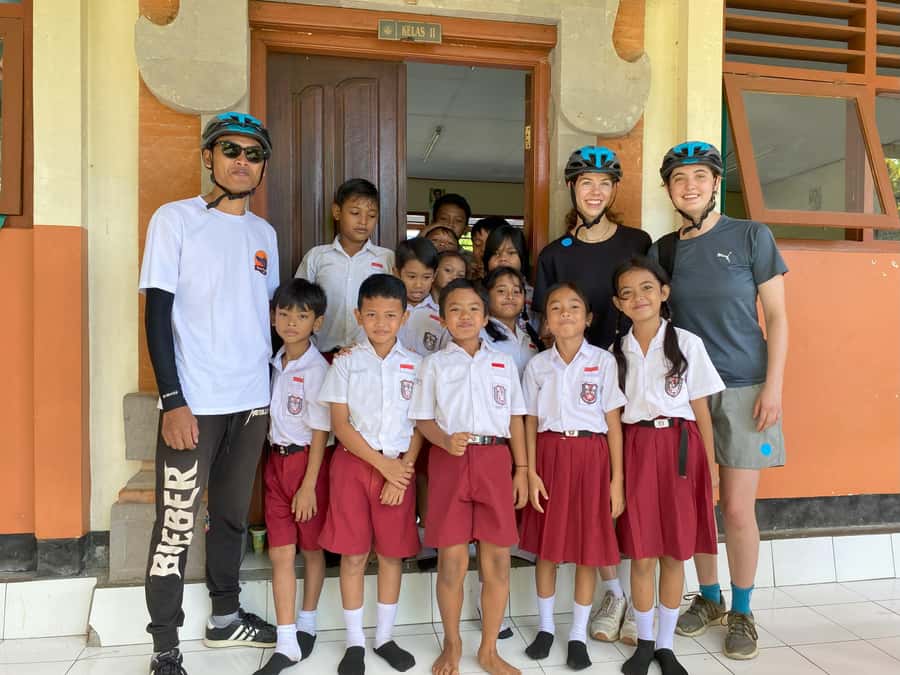 Ubud : PRIVATE Bike Tour inside Rice Field Ubud Countryside - Timing, meals, and transport costs