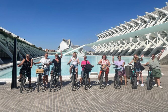 Valencia all in one: beaches, old town & city arts by E-bike - What the $48.01 price really covers