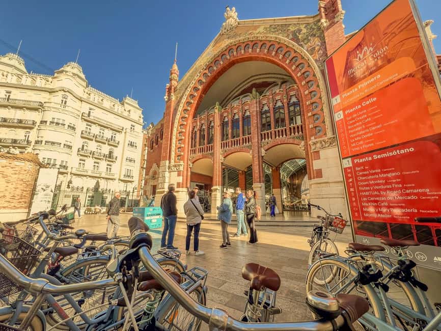 Valencia Bike Tours: City Highlights - Why a bike is a smart way to see Valencia