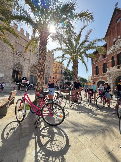 Valencia: City Highlights Guided Bike Tour - Forty minutes through the Turia Gardens