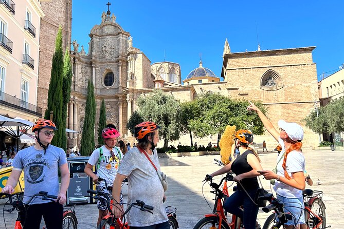 Valencia City Highlights in Guided Bike or E-Bike Tour - Market streets and the Gothic heart of the city