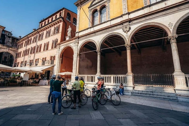 Verona e-bike tour: city center and panoramic views - Churches, bridges, and the Adige
