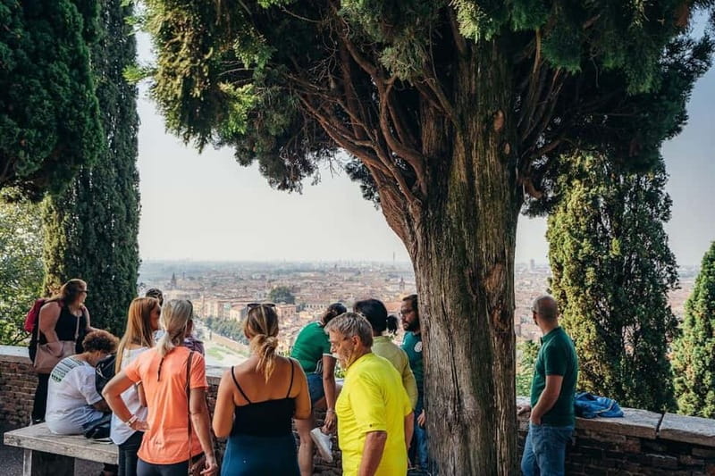 Verona e-bike tour: city center and panoramic views - Medieval lanes and San Fermo