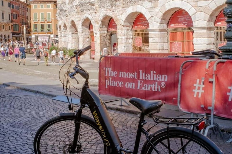 Verona e-bike tour: city center and panoramic views - Juliet’s House, with a practical reality check