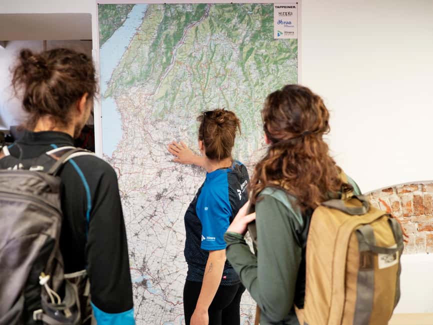 Verona: Valpolicella Wine Self-Guided E-Bike Tour & Tastings - Following the app beyond Verona