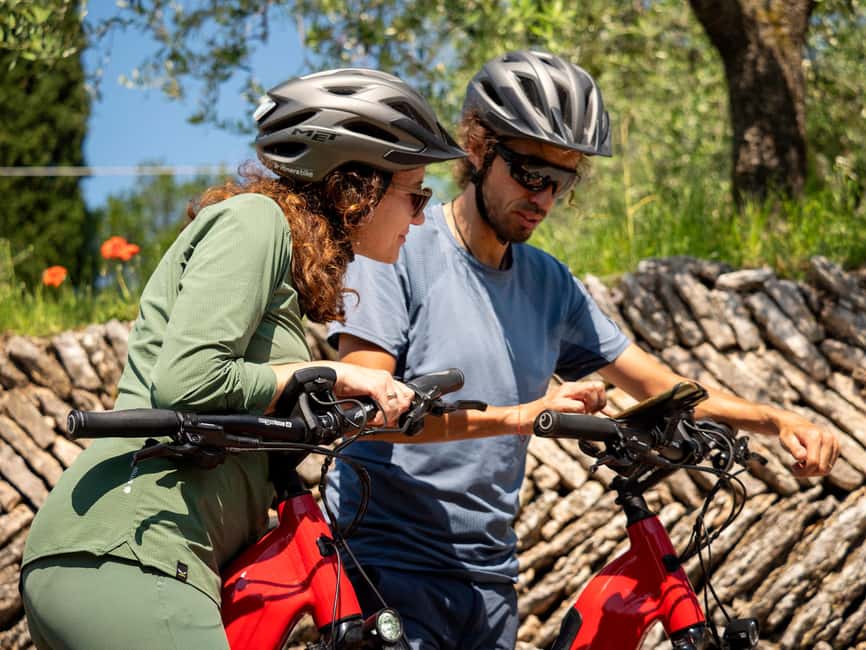 Verona: Valpolicella Wine Self-Guided E-Bike Tour & Tastings - The Farina winery tasting at 2:30