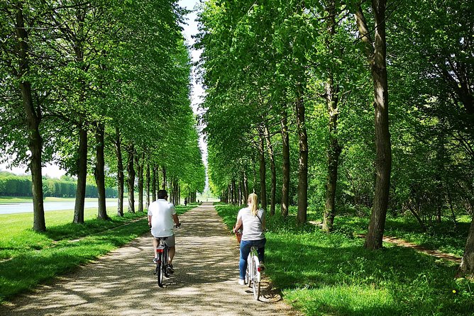 Versailles Bike Tour with Market, Gardens & Guided Palace Tour - Starting at the Palace of Versailles