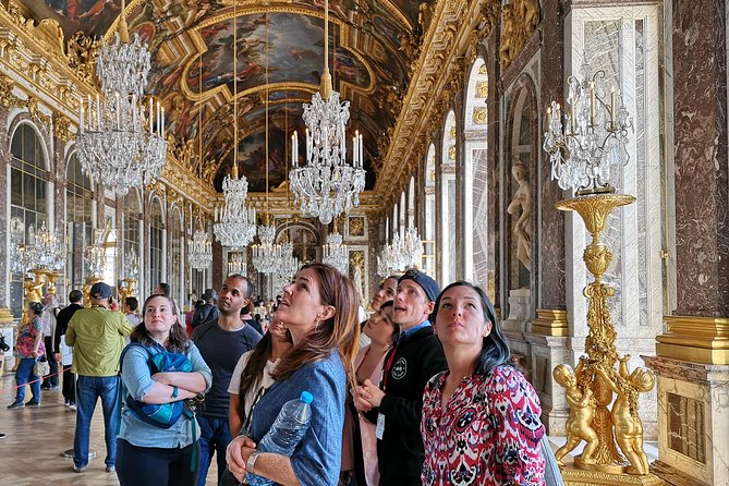 Versailles Bike Tour with Market, Gardens & Guided Palace Tour - Getting from Paris to the town of Versailles