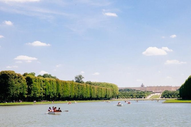 Versailles Full Day Bike Tour with Palace, Gardens, & Picnic - Grand Trianon and Petit Trianon