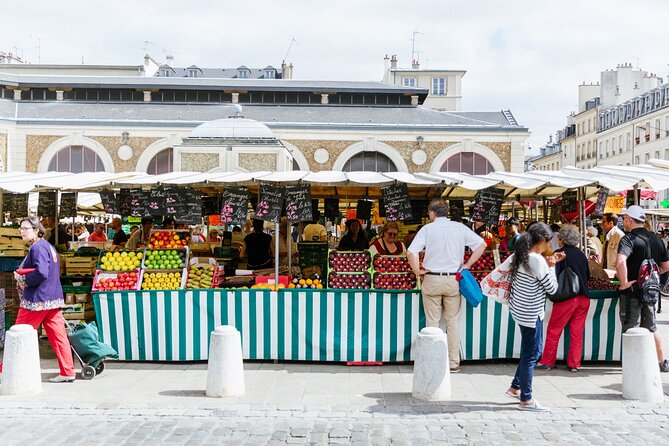 Versailles Full Day Bike Tour with Palace, Gardens, & Picnic - Group size, fitness, and family details