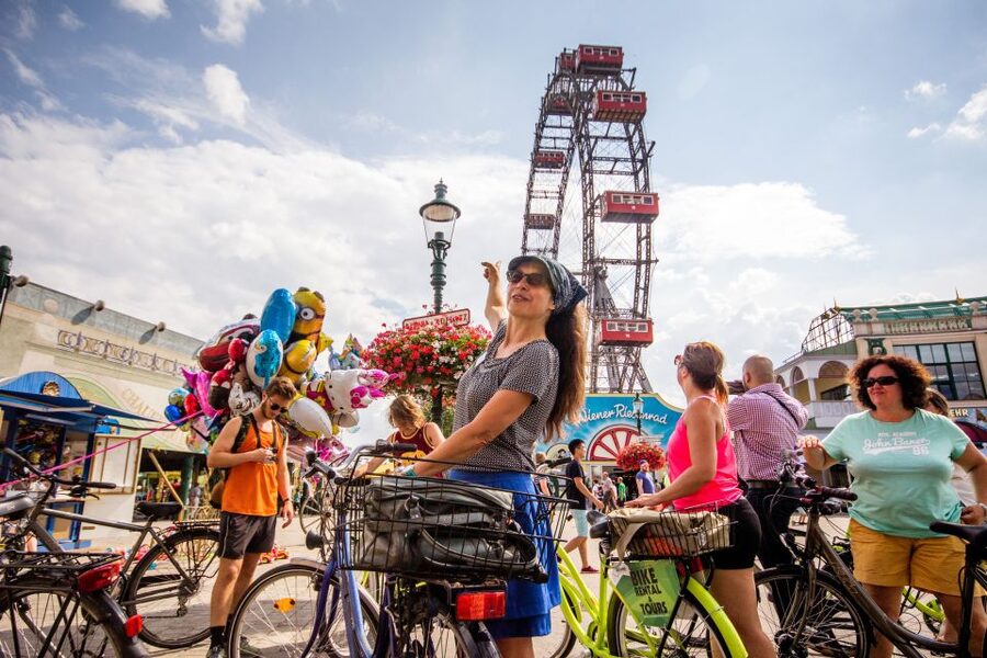 Vienna by Bike 3-Hour All-In-One City Bike Tour in English - Karlsplatz and the grand Karlskirche