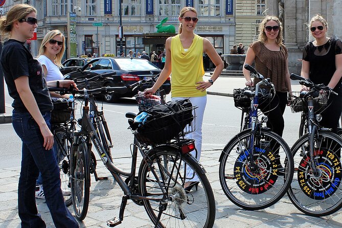 Vienna City Bike Tour - The central route: grand buildings and useful orientation
