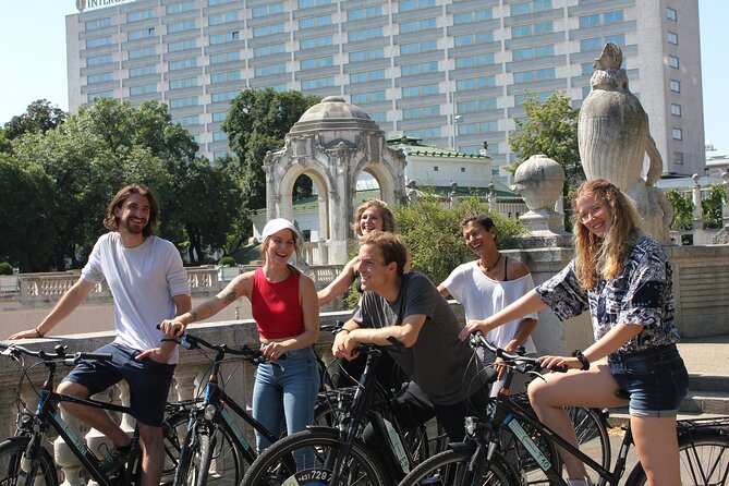 Vienna City Bike Tour - Hundertwasser Haus and the less formal side of Vienna