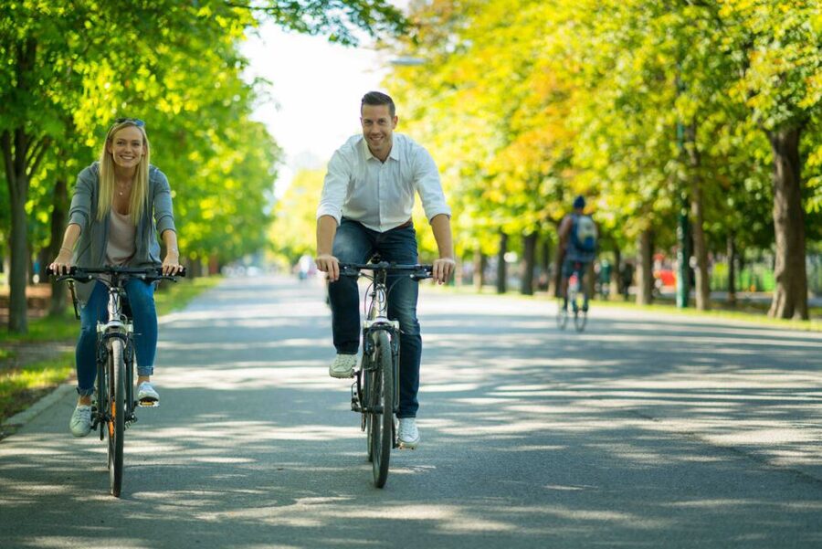 Vienna: City Highlights Guided Bike Tour - The guides make the biggest difference
