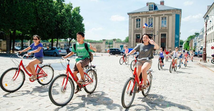 VIP Versailles Bike Tour & Kings Apartment Tour - Riding the 2,000-acre park