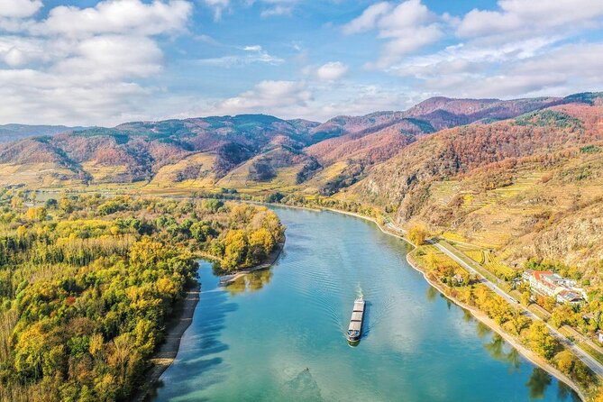 Wachau Valley Wine Tasting Bike Tour from Vienna - Starting the ride in Krems