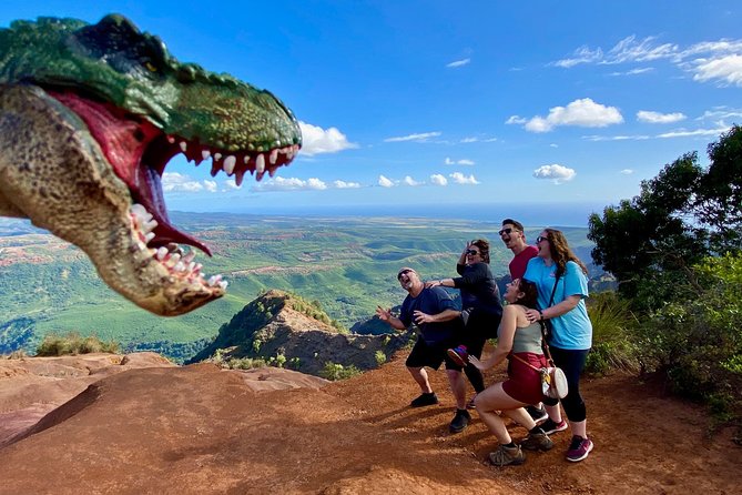 Waimea Canyon Downhill Bike Ride - The 11.7-mile downhill bicycle ride