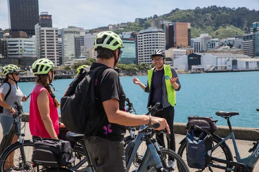Wellington: Guided Sightseeing Tour by Electric Bike - The first 15 minutes: safety, practice, and getting comfortable