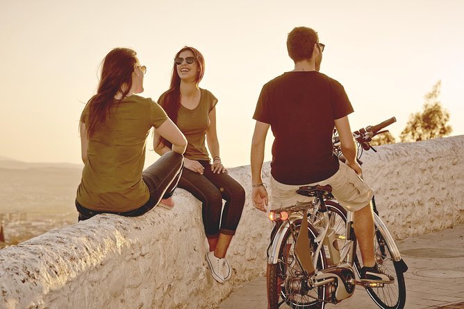 Zooming Through Granada: A Fun-Filled Electric Bike Tour - Paseo de los Tristes and the Darro valley
